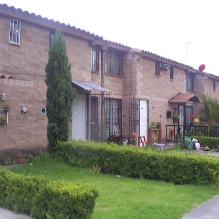 Casa En Privada Leilighet Toluca Eksteriør bilde